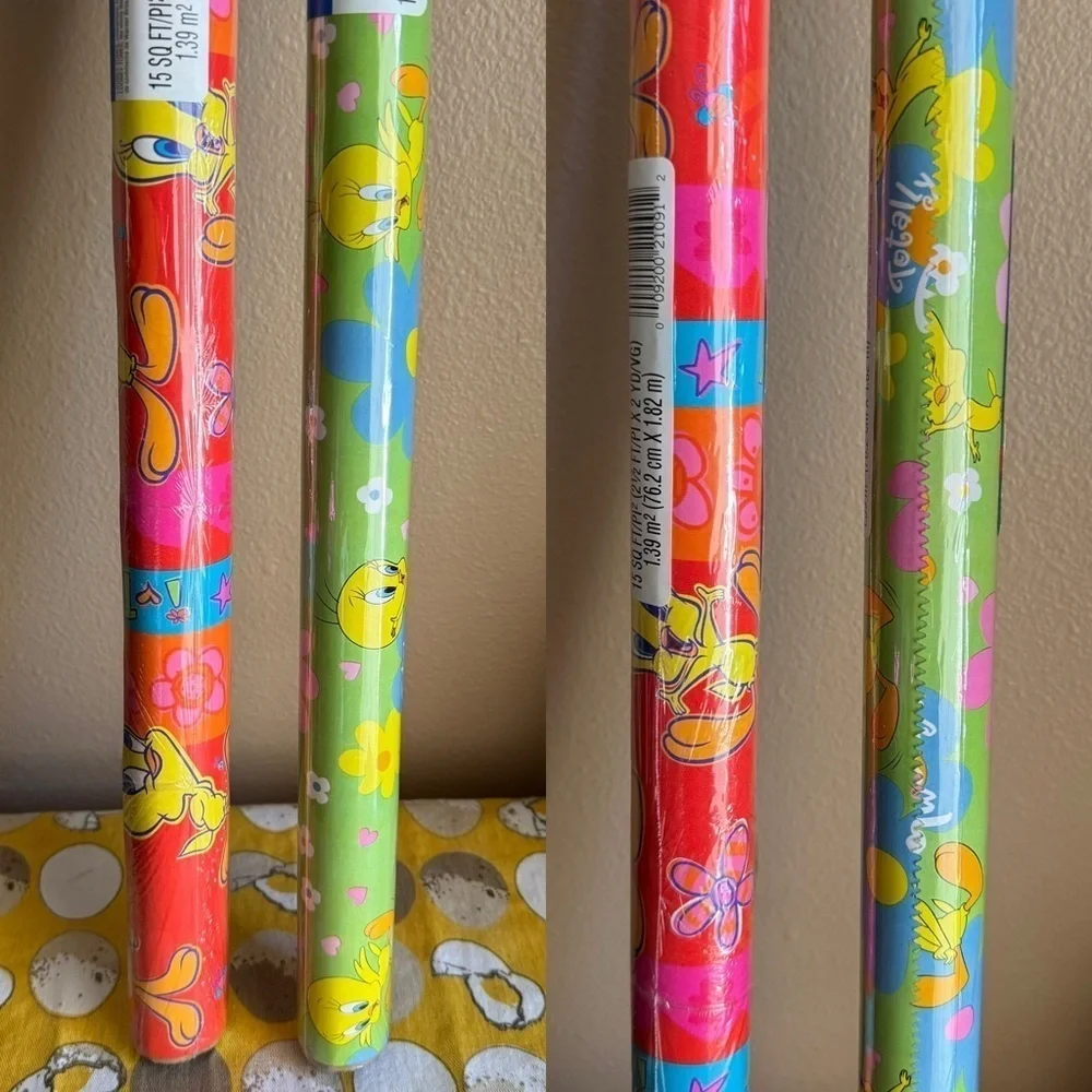 Vintage 1999/2000 Hallmark NIP Tweety Bird wrapping paper tubes set of 2